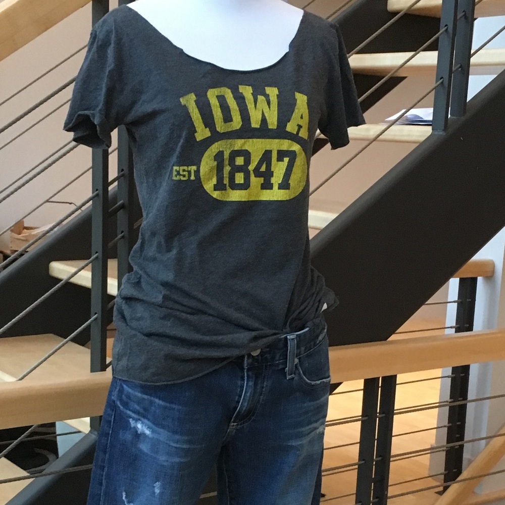 Iowa tee